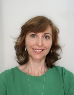 PhDr. Andrea Pávová